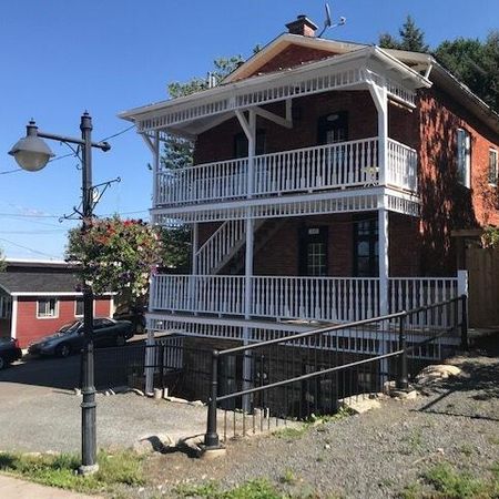 Centre-ville St-Adele meublé et chauffé (3 1/2) - Photo 4