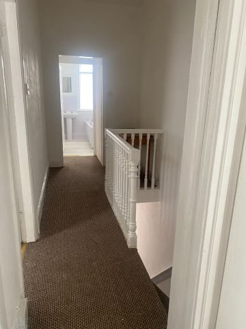 1 Bed Flat, Milcote Road, B67 - Photo 4