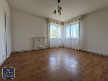 Location Appartement 2 pièces 52m² BRIVE LA GAILLARDE 19100 - Photo 2