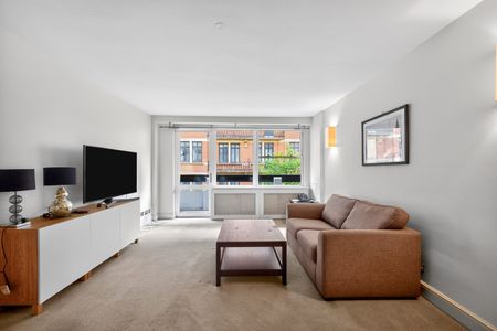 Weymouth Street, London, W1W 5BX - Photo 2