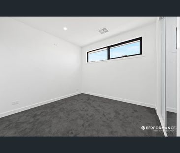 17B Tyson Street, Fawkner, Vic 3060 - Photo 3