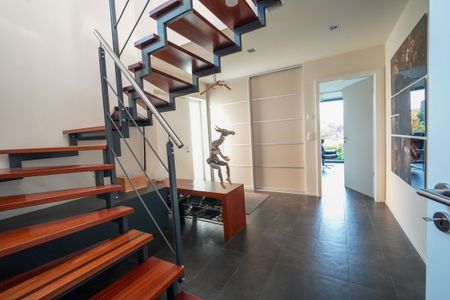 Beautiful 4-room apartment with lake view in Berlingen - Photo 2