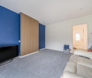 4 bedroom semi-detached house to rent - Photo 1