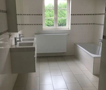 Recente woning, drie slpk, ruime zolder op rustige locatie te Tesse... - Foto 6