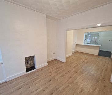 2 Bed Terraced House, Bartlett Street, L15 - Photo 5