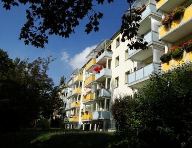 Erich-Kästner-Straße 9, 08525 Plauen - Foto 1