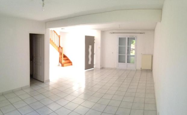 Location Maison 4 pièces 93m² JOUE LES TOURS 37300 - Photo 1
