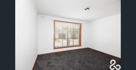 GREAT LOCATION - Photo 2