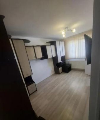 Piata sudului husi oltenitei - Photo 1