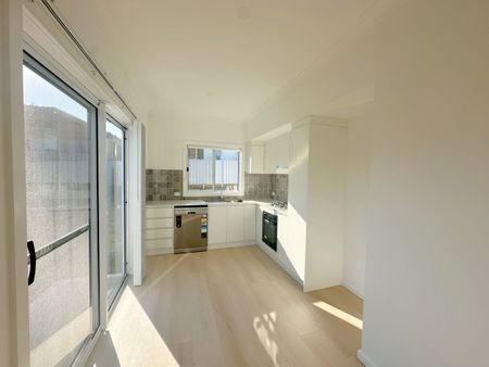 BRAND NEW BUILD - WATER INCLUDED - Photo 4