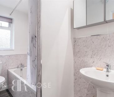 1 bedroom semi-detached bungalow to rent - Photo 6