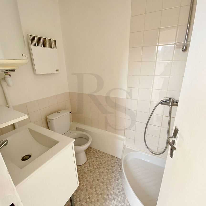 Location Appartement 1 pièce 13m² - Photo 1