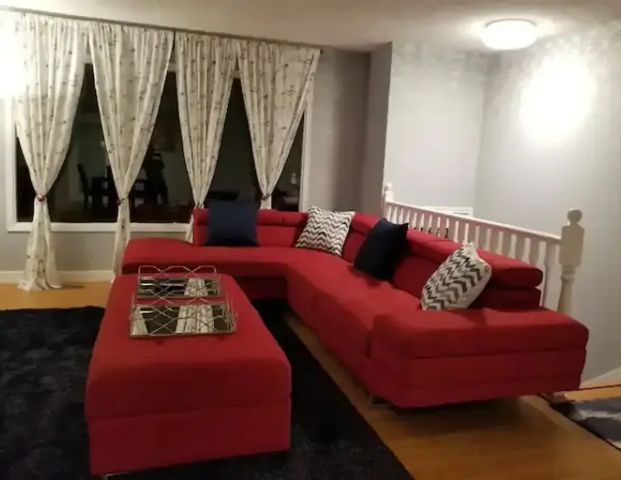 3 bedroom House for rent in West Edmonton is available now. | 9650 153 street, Edmonton - Photo 1