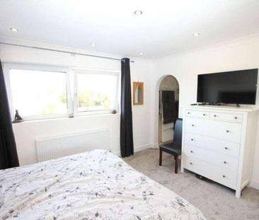 Chalfont Road, Seer Green, Beaconsfield, Buckinghamshire, HP9 - Photo 1