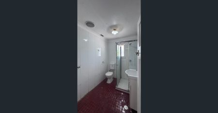 HOUSE FOR RENT - Photo 2