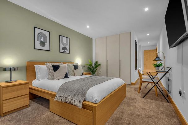 Studio to rent - Photo 1