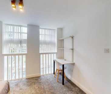 5 bedroom flat to rent - Photo 6