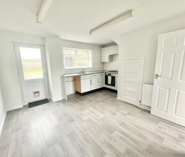 Manadon, Plymouth - Photo 1