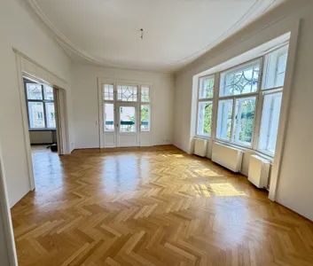 Helle 4-Zimmer-Altbauwohnung mit Balkon | unbefristet | Stil-Altbau - Photo 1