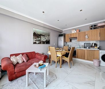 Appartement te huur in Ixelles - Photo 1
