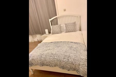 Studio Flat, London, N11 - Photo 2