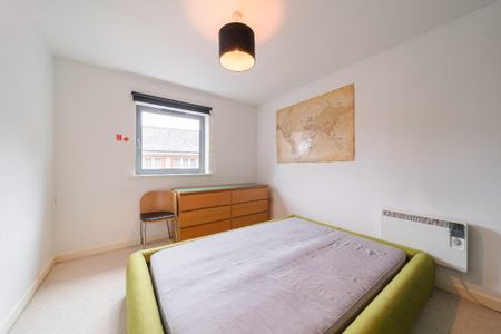 2 bedroom apartment to rent - Photo 3