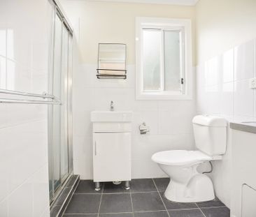 TWO BEDROOM GRANNY FLAT IN A GREAT LOCATION - Photo 6