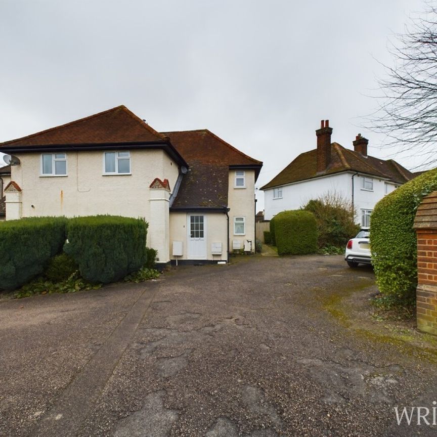 1 bedroom Apartment - Clare Crescent, Baldock - Photo 1