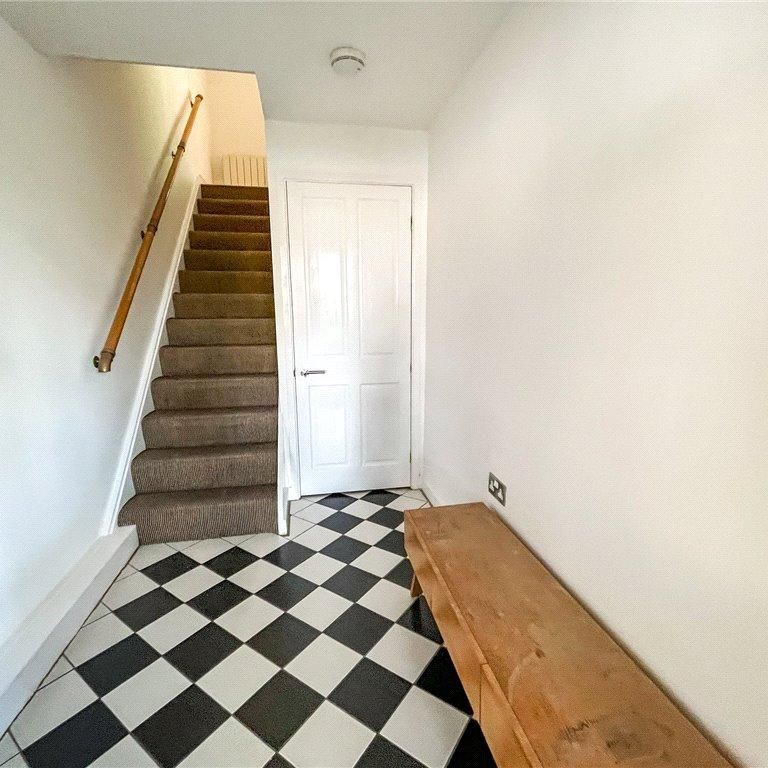 3 bedroom townhouse to rent - Photo 1