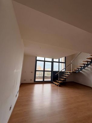 Dúplex de alquiler en Vega de la Moraleja - Photo 1