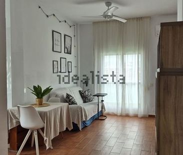 Alquiler de ático en Los Guindos - Parque Mediterráneo - Santa Paula - Photo 1