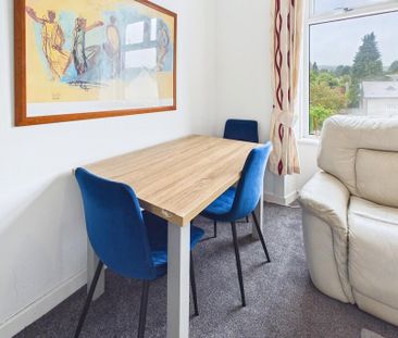 3 bedroom apartment to rent - Photo 3
