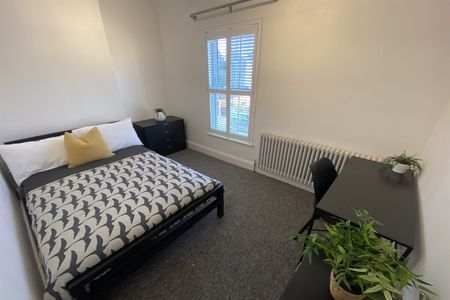 Dagmar Grove Beeston, NG9 2BH - Photo 4