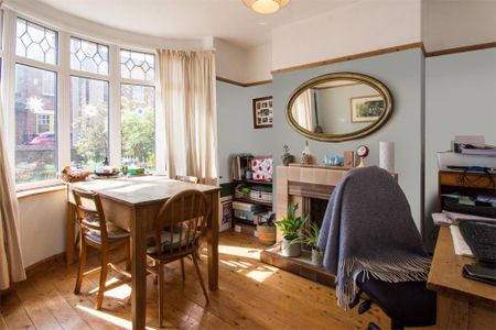 3 bedroom semi-detached house to rent - Photo 3