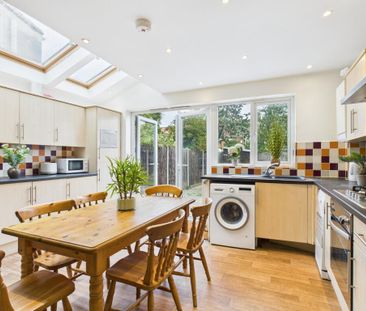 1 bedroom in a house share to rent - Photo 6