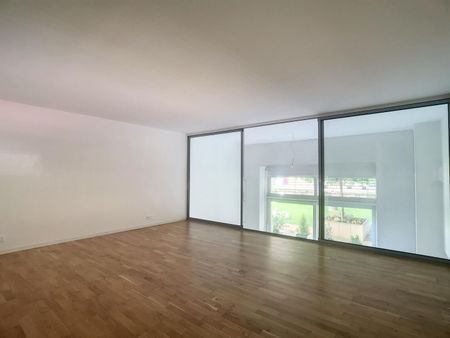 Bel appartement en duplex de 2,5 pièces au centre de Vevey - Photo 3