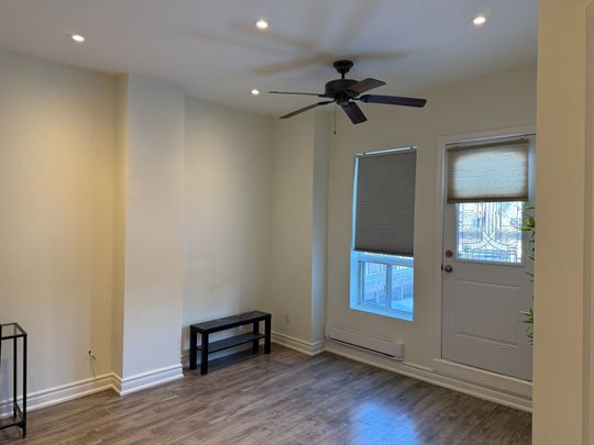 For Lease - 450 BATHURST Street Unit# 2, Toronto, Ontario - Photo 1