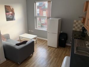 Bexley Avenue, LS8 - Photo 2