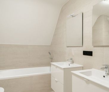 Villa te huur in Hoeilaart voor € 2.450 met 4 slaapkamers - Photo 3