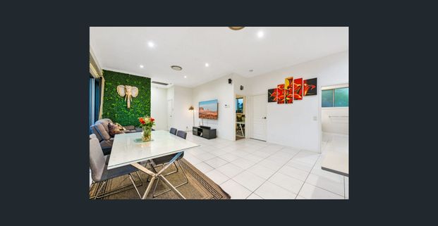 Luxury Family Living with Pool & Dual Street Access - 11 Garawarra Crescent, Upper Coomera - Photo 1