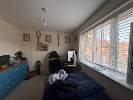 3 bedroom end of terrace house to rent - Photo 5