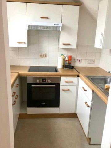 1 bedroom apartment to rent - Photo 3