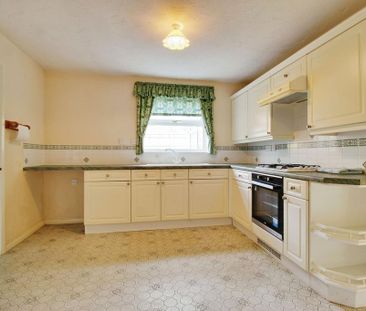 3 bedroom detached house to rent - Photo 6