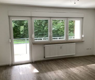 Gemütliche 3-Zimmer-Wohnung mit Balkon in ruhiger und grüner Lage - Foto 1
