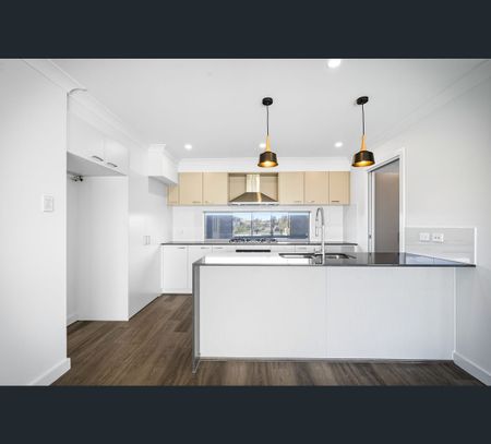 94 Peartree Circuit, Werrington, NSW 2747 - Photo 3