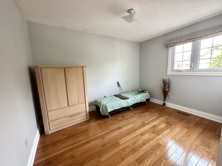 For Lease - 2366 Denvale Drive Unit# Upper, Pickering, Ontario - Photo 5