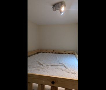 Room in a Shared Flat, Chorlton, M21 - Photo 4