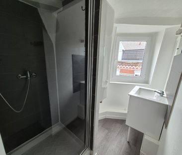 Location Appartement 2 pièces 29m² LILLE 59260 - Photo 5