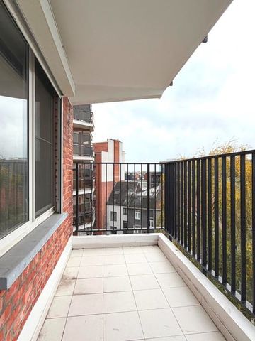 Appartement te huur - Photo 2