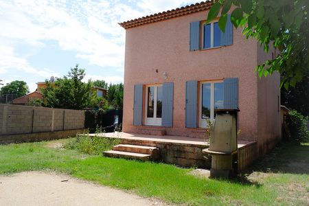 Location Maison 4 pièces 97m² ST GENIES DE MALGOIRES 30190 - Photo 5
